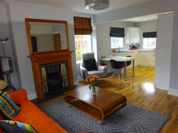 Kitchen Family Room