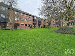 Flat 65, Granary Court, Haslers Lane, Dunmow CM6 1BW