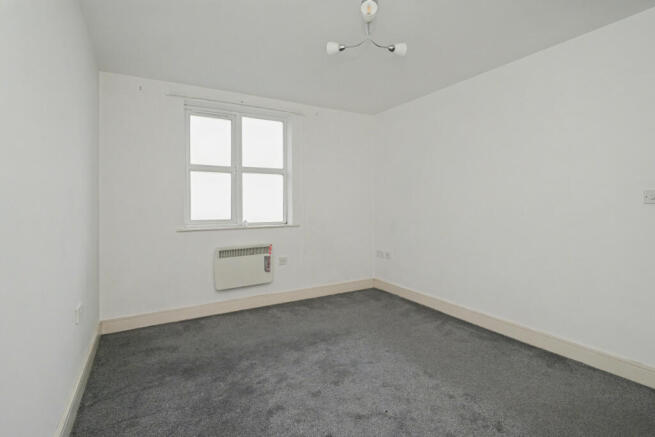 2 bed Flat for sale Image 9