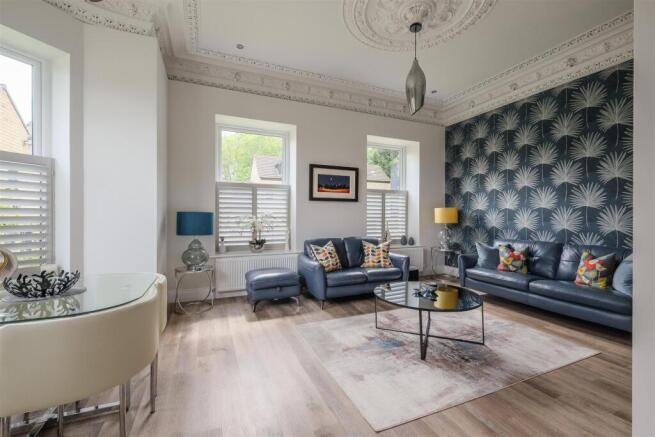 3 bed Apartment for sale Image 4
