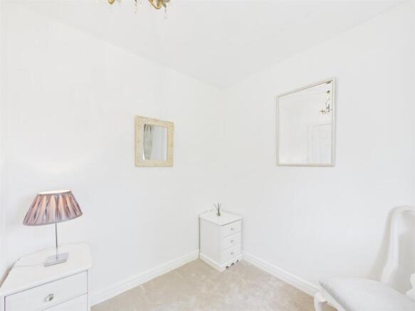 3 bed Detached for sale Image 8