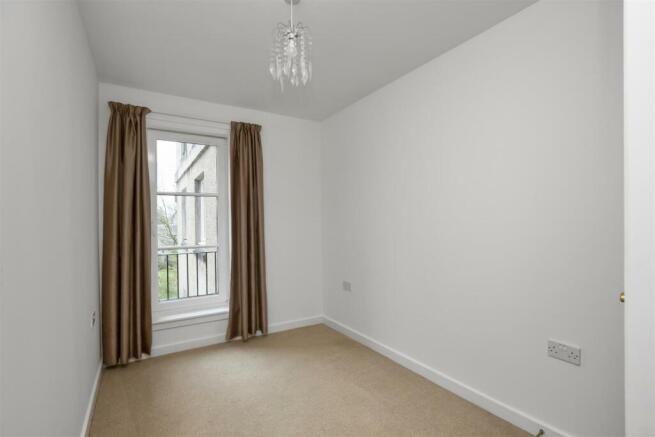 46 Skibo Court Dunfermline KY12 7EW 11.jpg