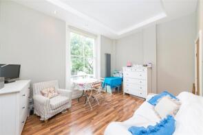 Flat 4, 1, Bassett Road, London W10 6LA