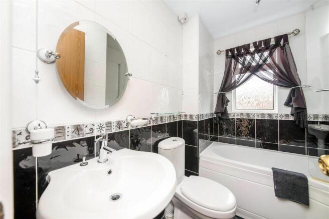 HOUSE BATHROOM