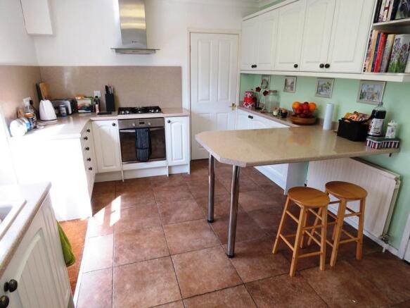 Kitchen.JPG