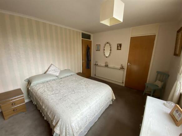 Bedroom no.1 front double: