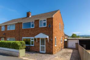 39, Woodlands Avenue, Brecon LD3 0AT