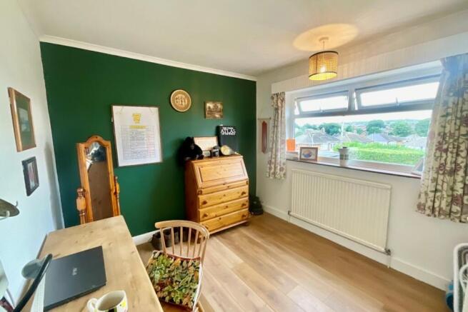 2 bed Semi-Detached for sale Image 11