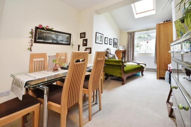 Dining Rm Or Bedroom