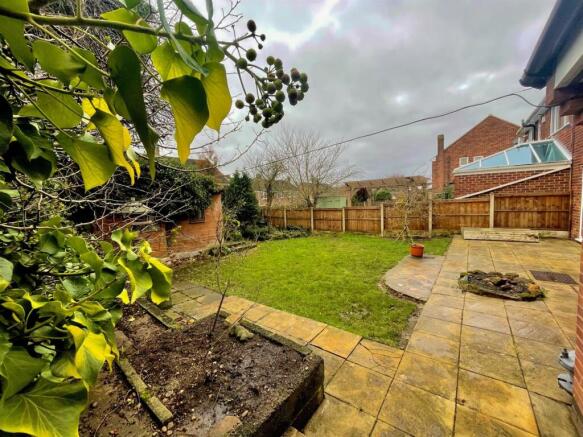 Rear garden.jpeg