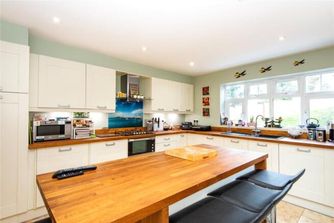 Modern Kitchen