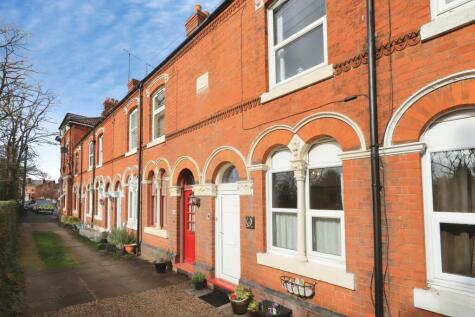 Woodfield Crescent, Kidderminster, Worcestershire, DY11