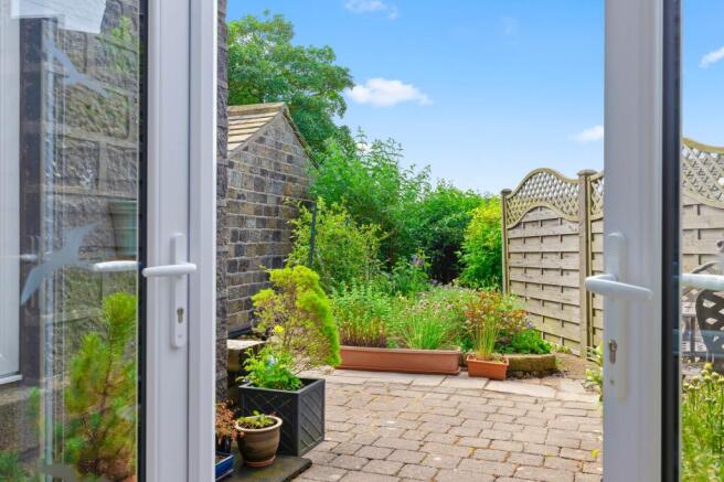 3 bed Town House for sale Image 10