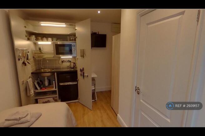 Studio b Available