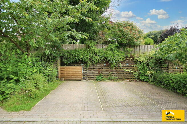 Photo 36