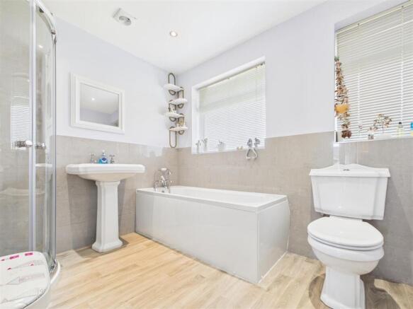 2 bed Detached Bungalow for sale Image 11