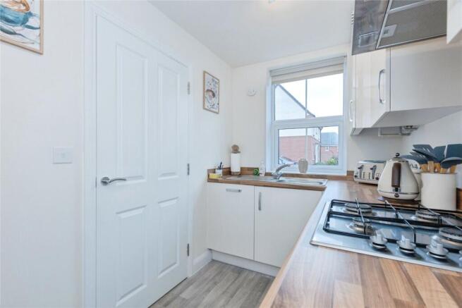 Lime Delph Road, Wigston, Leicestershire, LE18 photo 4