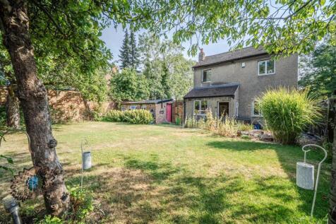 Watling Street, Bletchley, Milton Keynes, Buckinghamshire, MK2