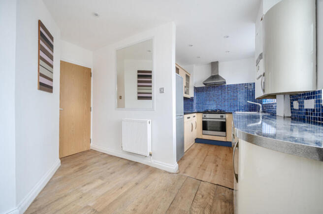 1362831-12-68ecf8...