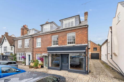 High Street, Amersham, Buckinghamshire. HP7 0DT