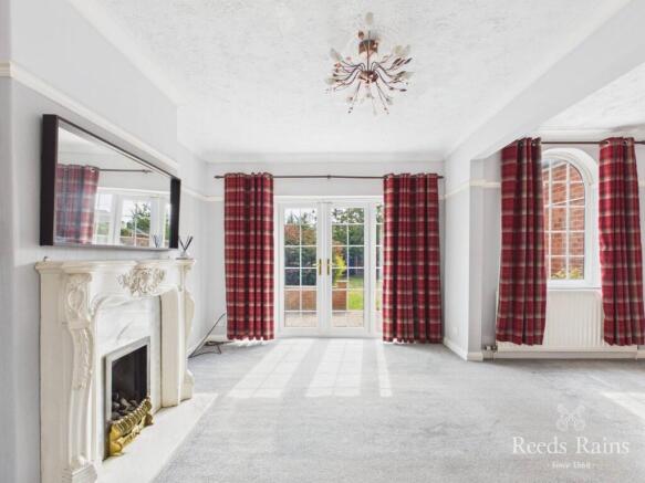 3 bed Semi-Detached for sale Image 5