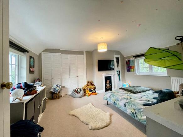 Photo 10