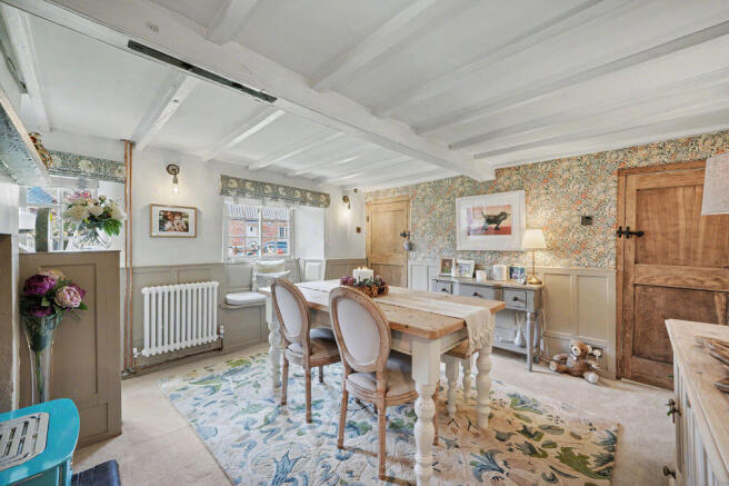 3 bed Detached for sale Image 8