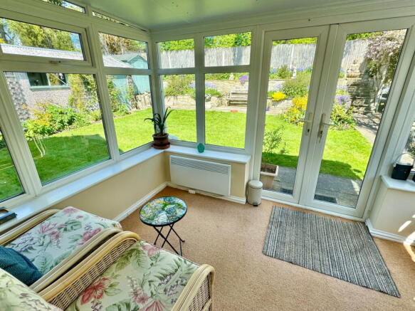 3 bed Detached Bungalow for sale Image 10