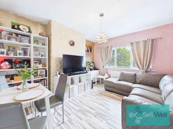 Lounge/Dining