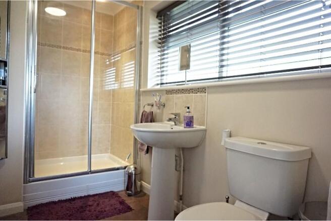 Master En-suite