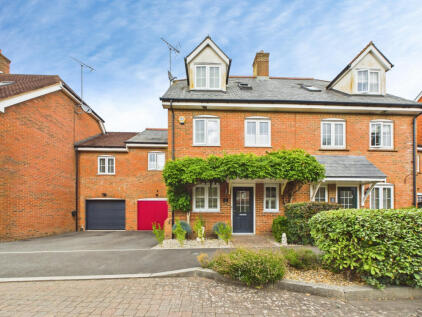 Palmer Avenue, Broadbridge Heath, Horsham, West Sussex
