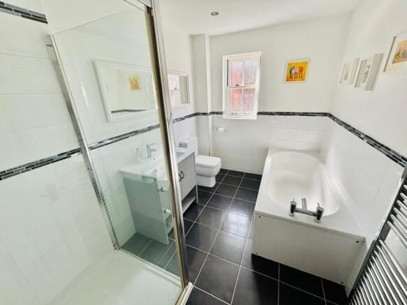 Bathroom/Wc