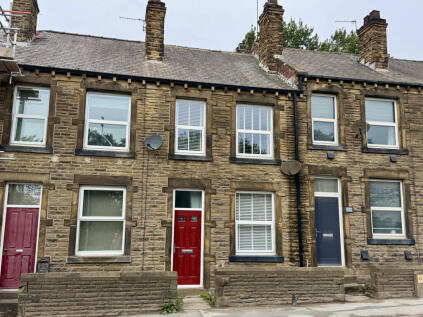 Dewsbury Road, Wakefield, WF12 7JN