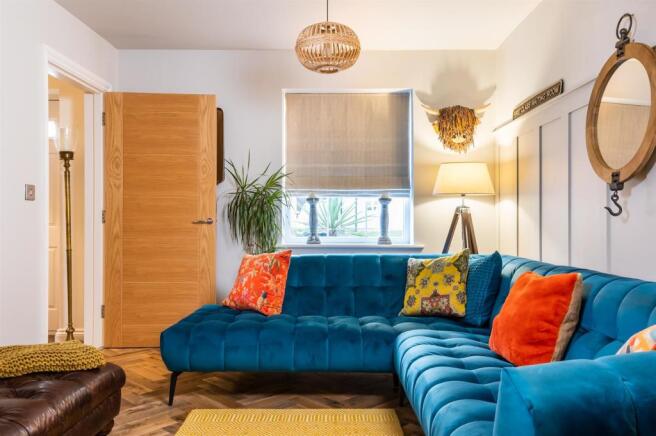 SITTING ROOM