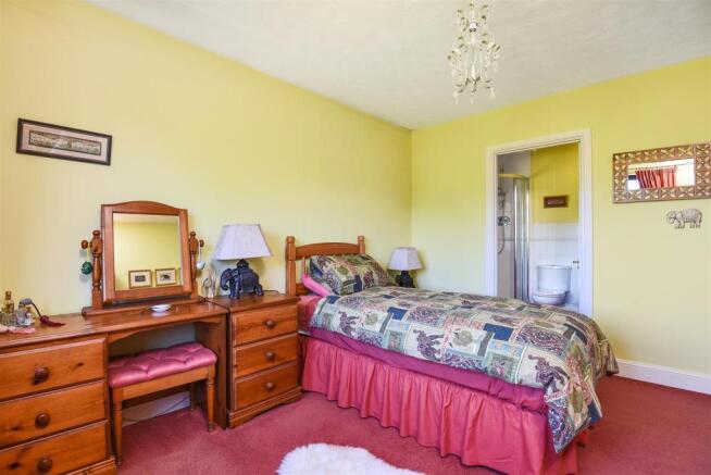 Main bedroom.jpg