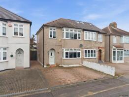 50, Eddy Close, Romford RM7 9HS