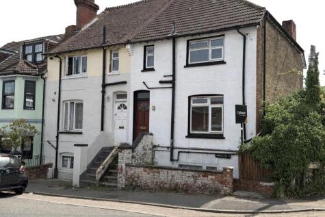 Halimote Road, Aldershot, GU11
