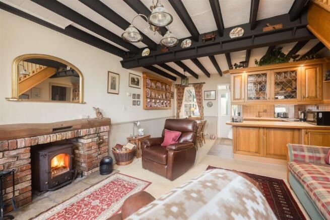 Two Hoots Kitchen Reception Room-3.jpg