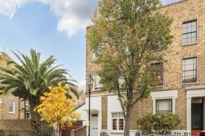 61, Sutherland Square, London SE17 3EL