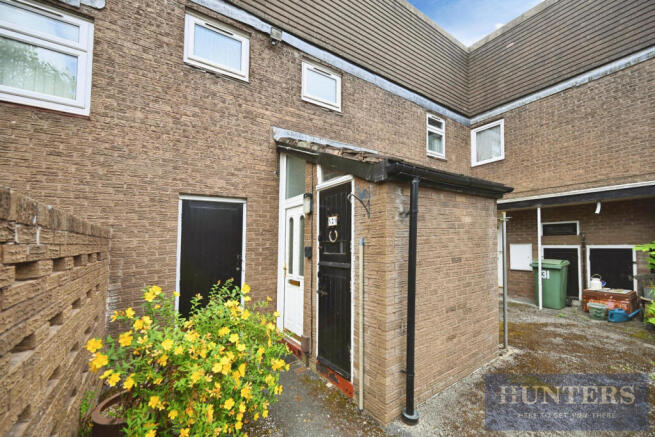 2 bed Terraced to rent Image 9