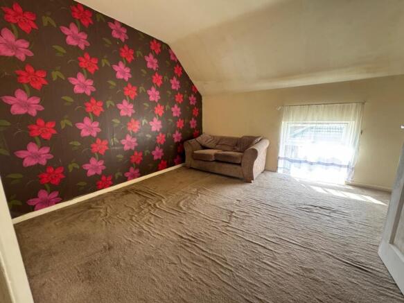 Lounge/sitting room