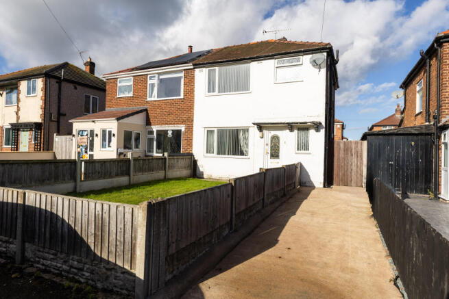 3-bed semi-detached on Girton Close, Ellesmere Port, CH65, £160,000