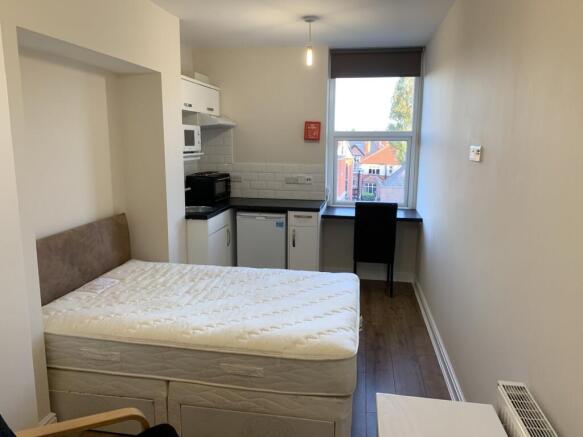12 bed Terraced for sale Image 11