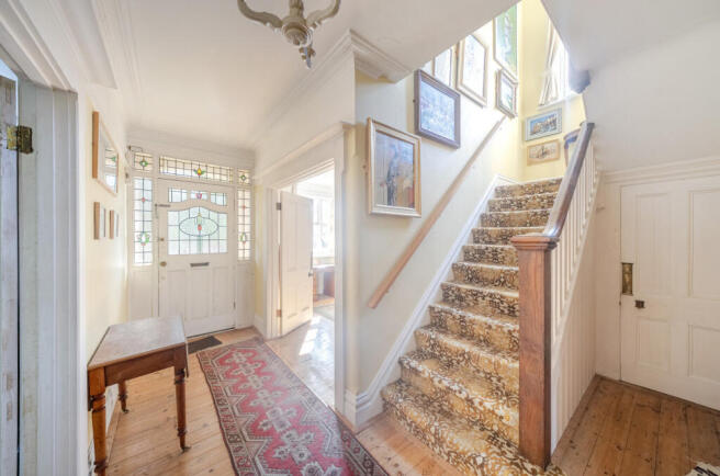 1419120-7-69a88db...