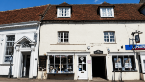 1, The Hundred, Fordingbridge SP6 1QU