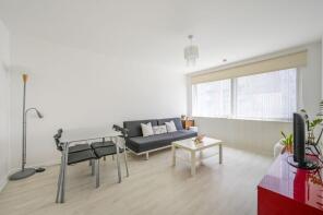 Flat 713, 99, Blackwall Way, London E14 9QU