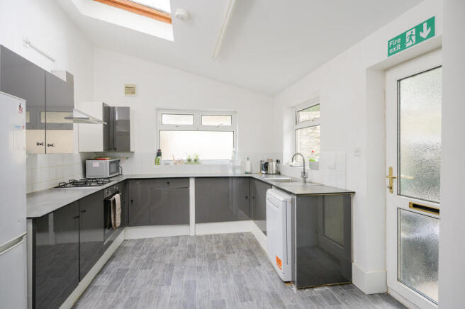 2 Newbridge Road-...