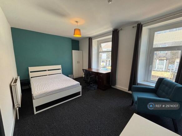 Room 4