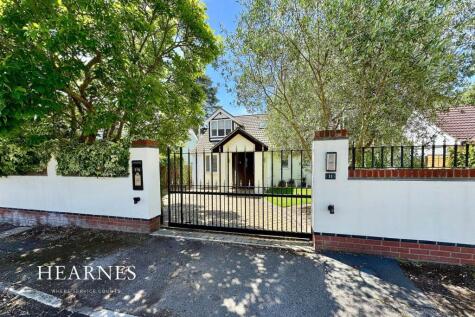 Thwaite Road, Coy Pond, Poole, BH12
