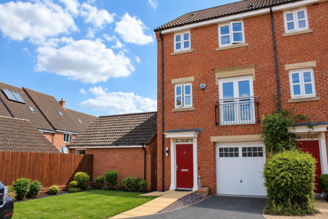 Coxwold Close, Hamilton, LE5